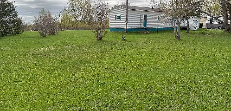 334 Cote Road Spacious Lot