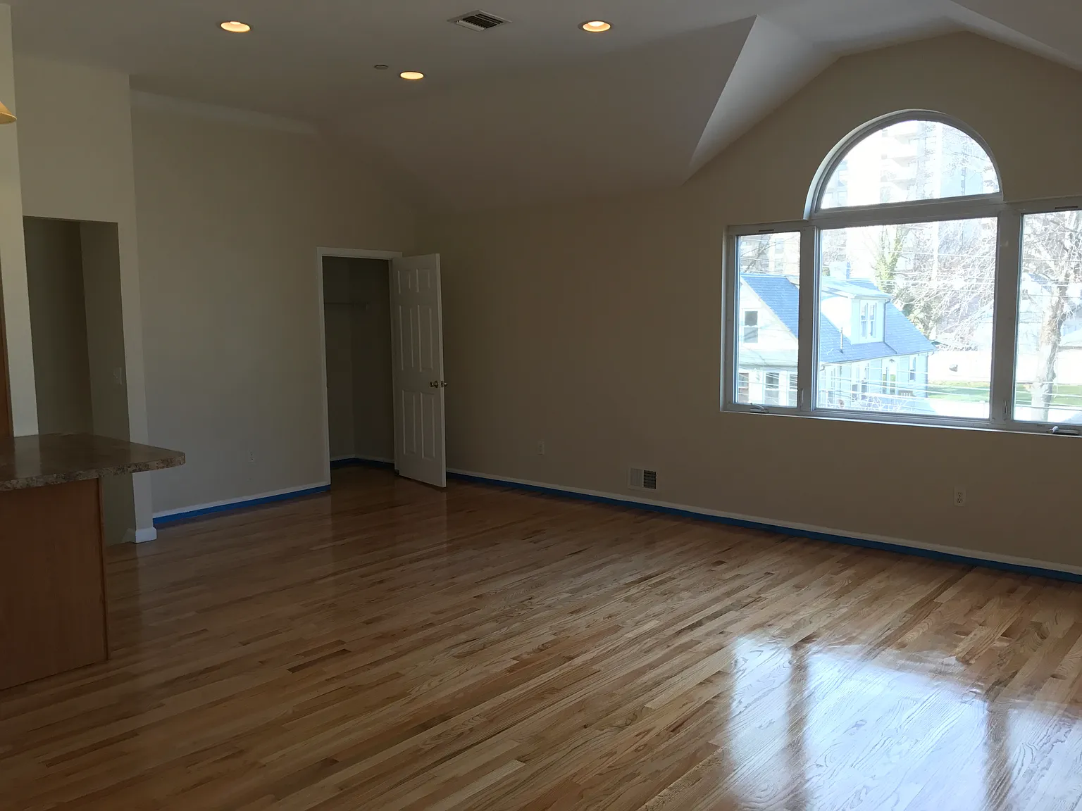 28 Fancher Pl photo 1