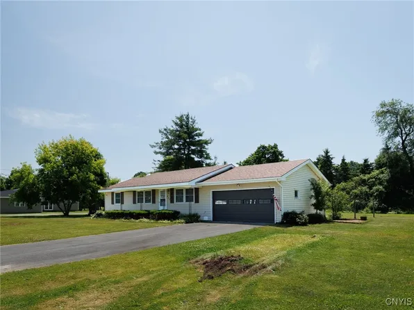 109 Pine Dr, Black River, NY 13612