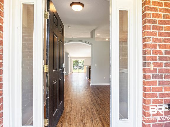 5th image of 227 Woodsong Dr