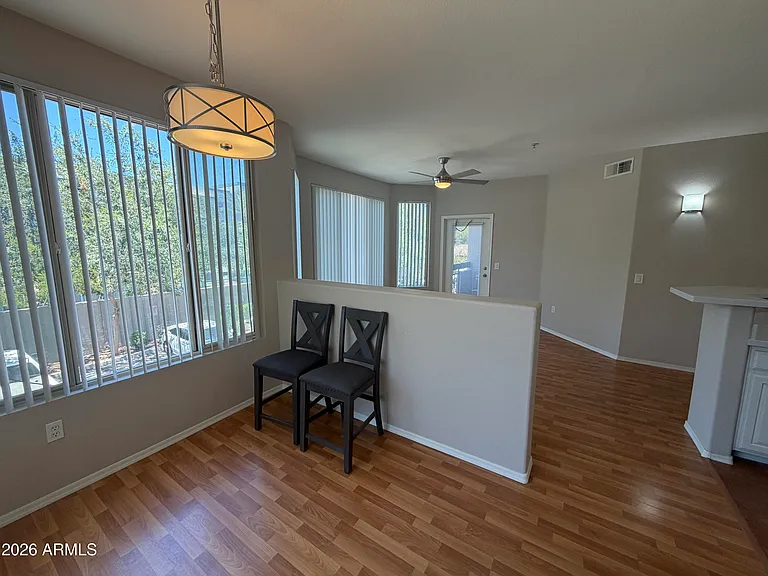420 W 1st St #221 — Photo 8
