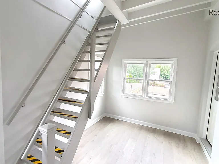 36 Beacon St #2 — Photo 20