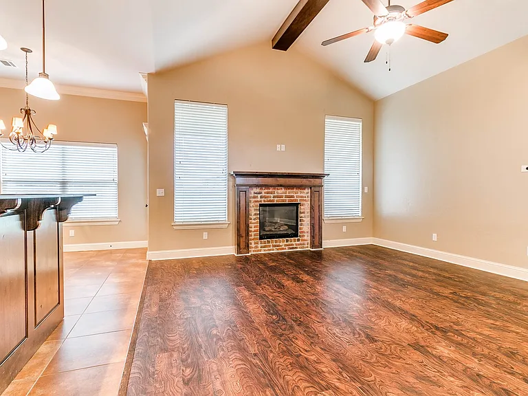 4909 Kelly Lakes Dr — Photo 8
