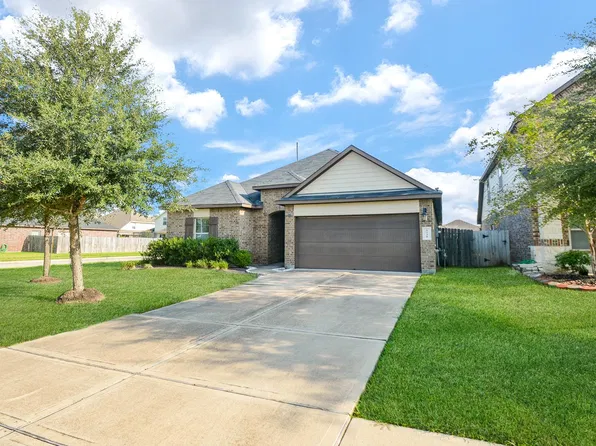 9531 McDowell Dr, Rosenberg, TX 77469