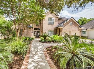10 Bridgenorth Ln, San Antonio, TX 78218