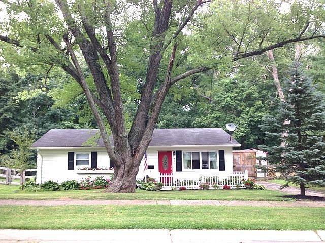 1st image of 420 Mohican Dr