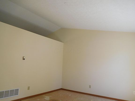 2nd image of 1580 Westmeadow Dr