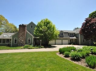 539 Strawberry Hill Rd, Concord, MA 01742
