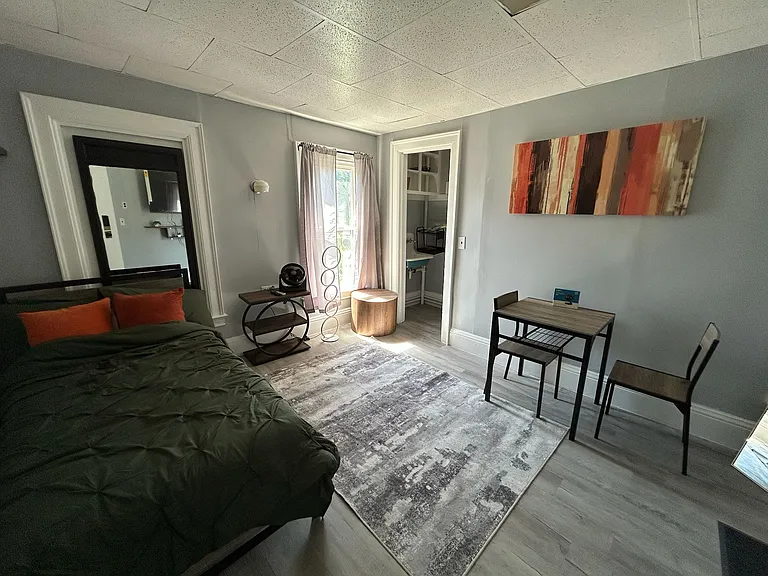 325 Liberty St — Photo 5