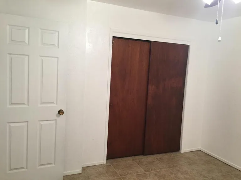 1019 S Demaree St — Photo 18