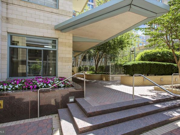 851 N Glebe Rd APT 1113