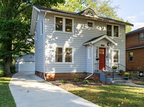 1411 Fell Ave, Bloomington, IL 61701