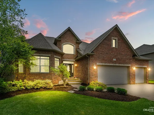 3712 Ryder Ct, Naperville, IL 60564