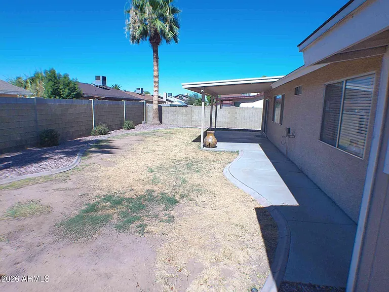5625 W Sunnyside Dr — Photo 14