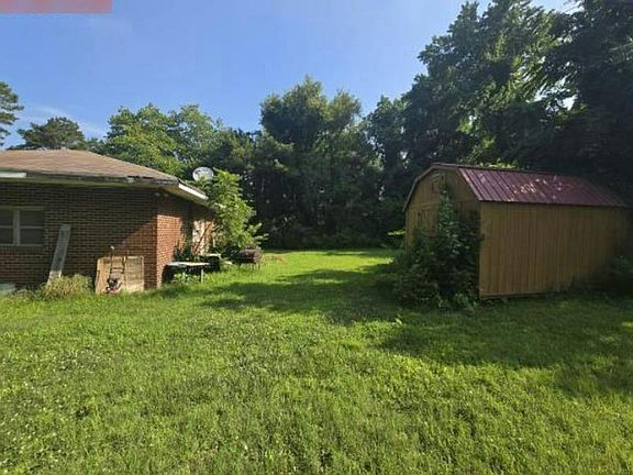 2nd image of 540 Reddick Rd