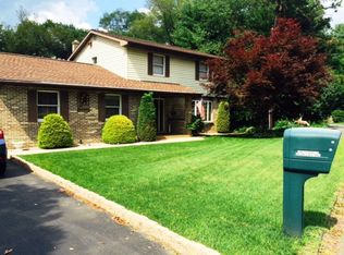 10 Billies Rd, New Philadelphia, PA 17959