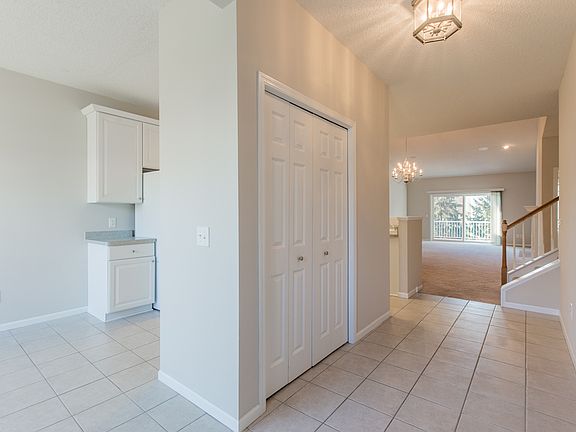 5th image of 7160 Arthur Dr