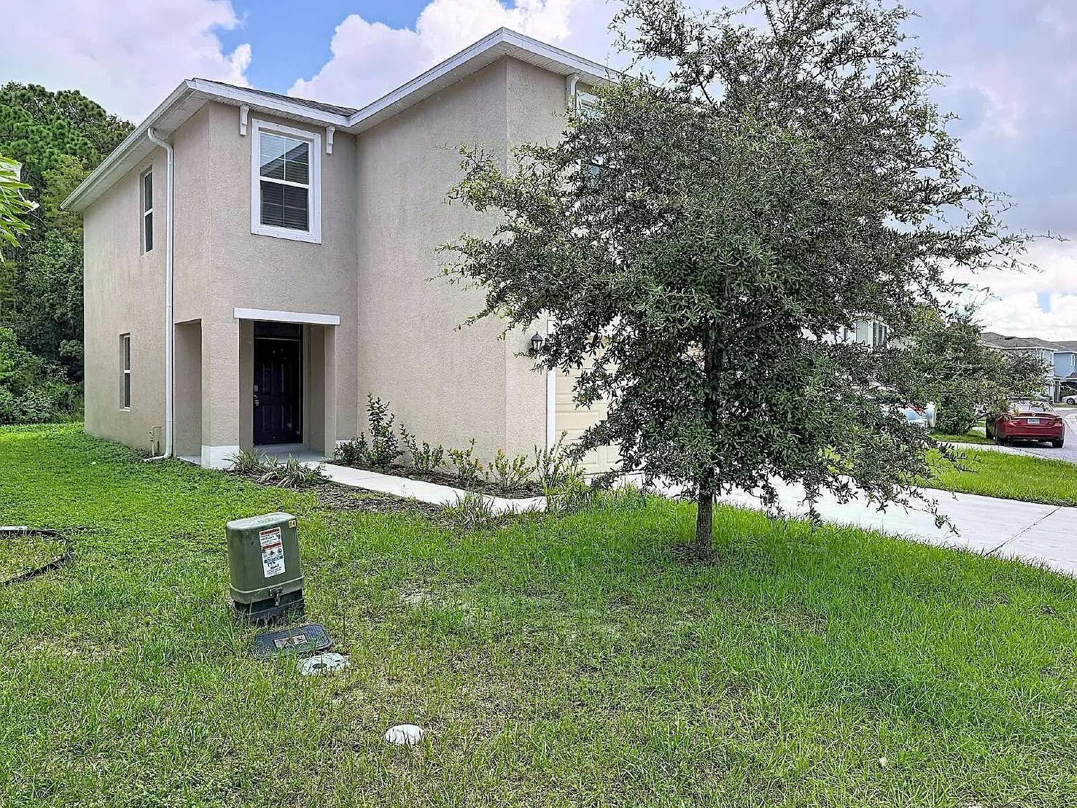 4 bed, 3.0 bath, 2007 sqft, $2,400 — Photo 4