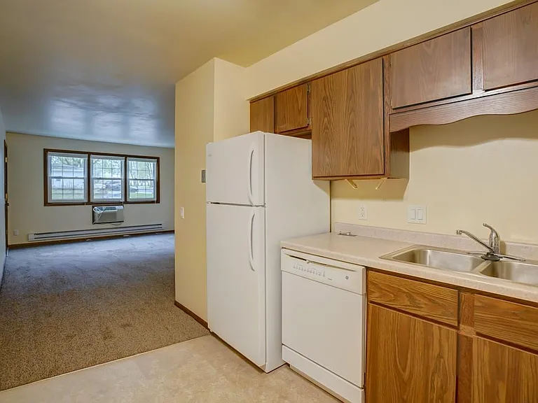 304 King St #3 — Photo 3