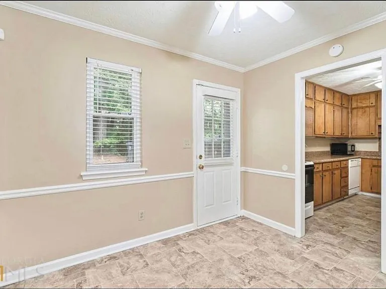 2593 Whitehead Place Dr — Photo 3
