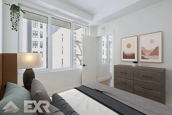 Rented by EXR | media 3