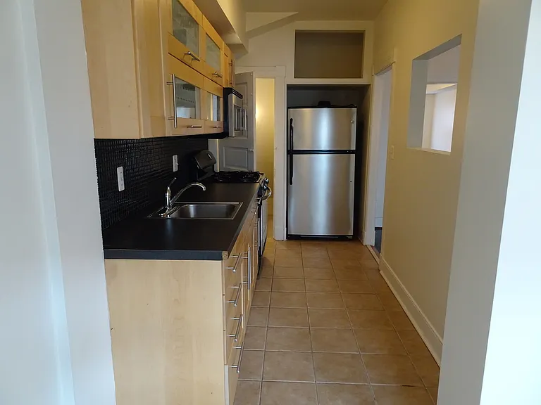 1165 Abbey Pl NE — Photo 12