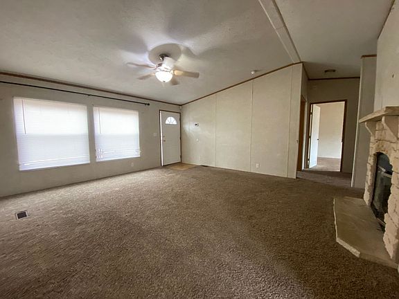 4th image of 29250 S 563rd Rd