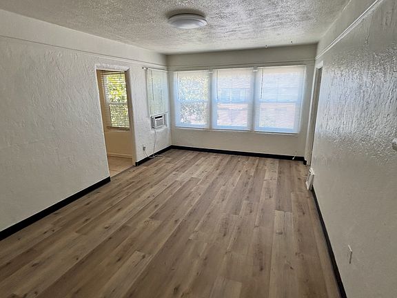 3rd image of 1340 N Linden Ave APT 8