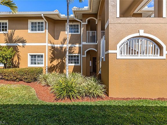 3rd image of 1113 Winding Pines Cir Unit 203