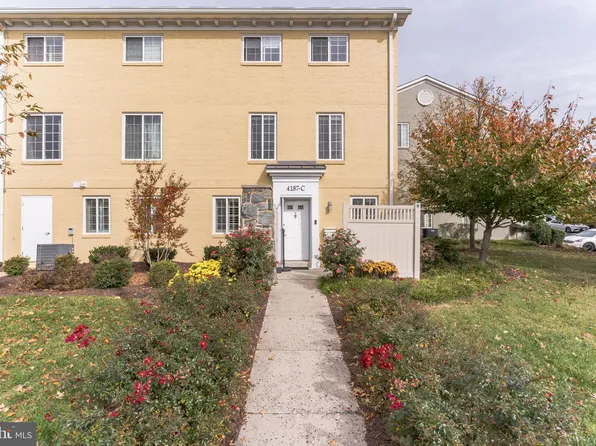4187 S Four Mile Run Dr Unit C, Arlington, VA 22204