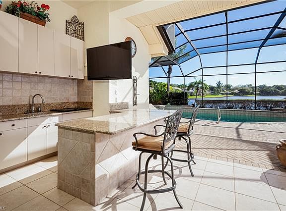 4th image of 23601 Waterside Dr