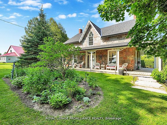 3rd image of 1338 McDonald Rd