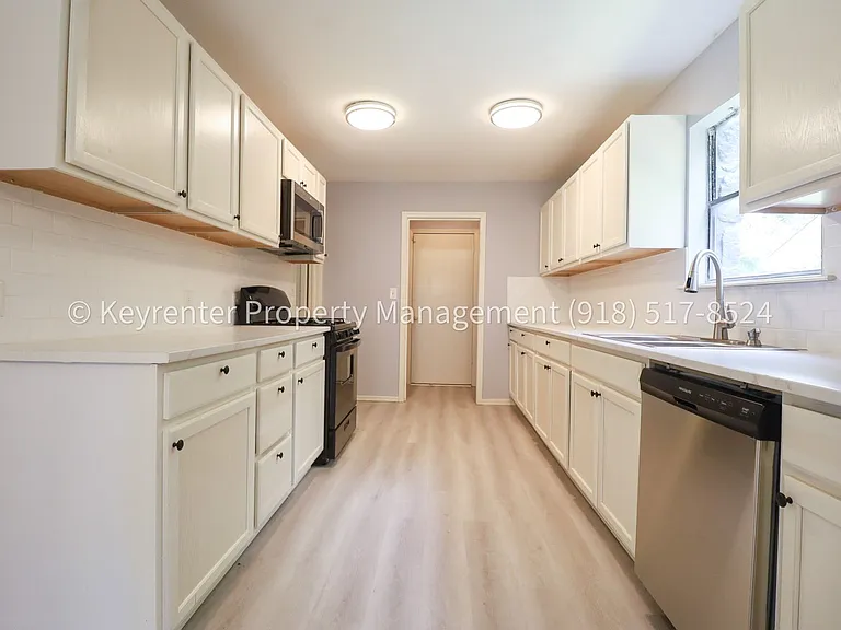 1609 S Chestnut Ave — Photo 15