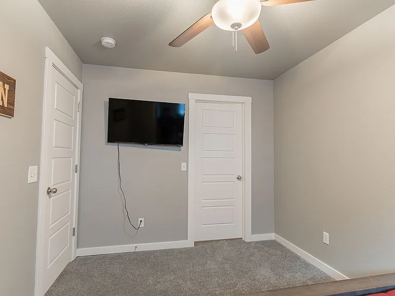 2805 W Lakewood Dr — Photo 18