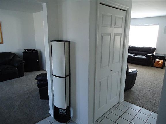 3rd image of 322 Hillcrest Ave