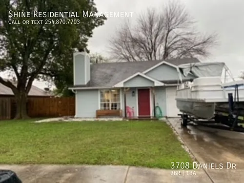 3708 Daniels Dr Photo 1