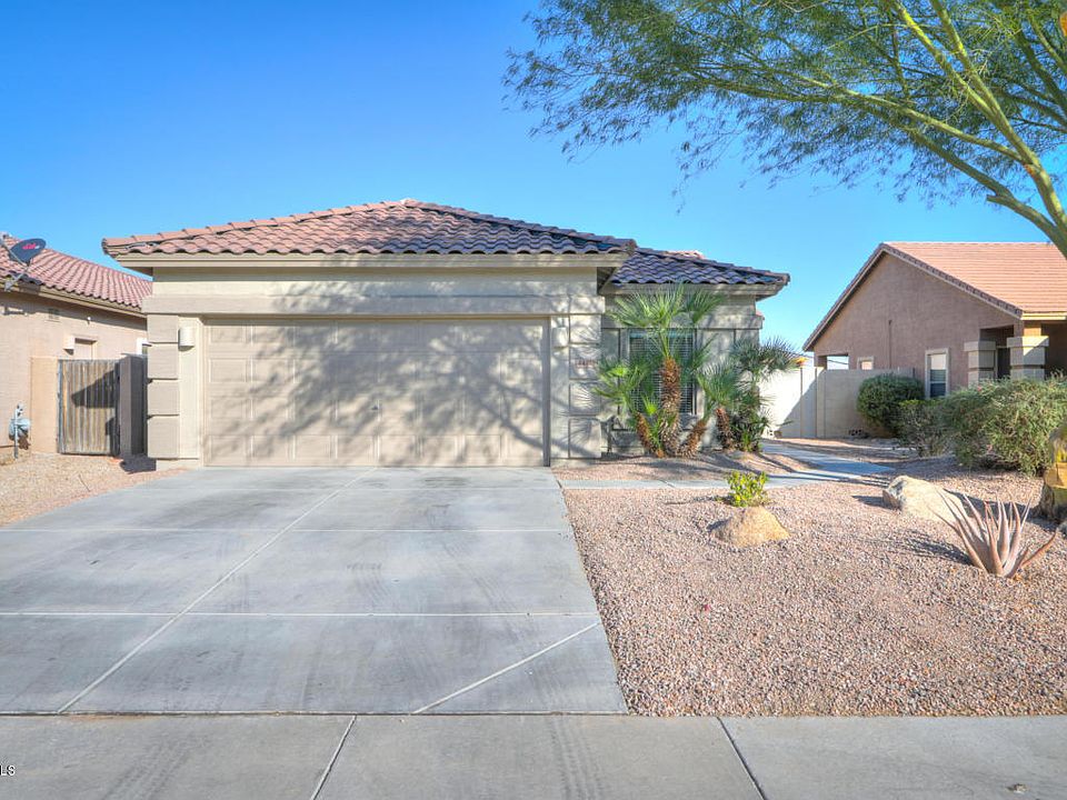1st image of 44416 W Caven Dr