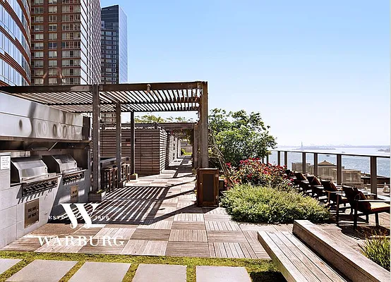 Rented by Warburg | media 41