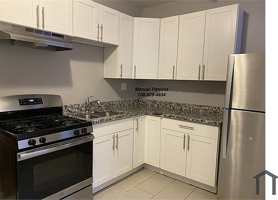 5th image of 8102 S Loomis Blvd APT 2