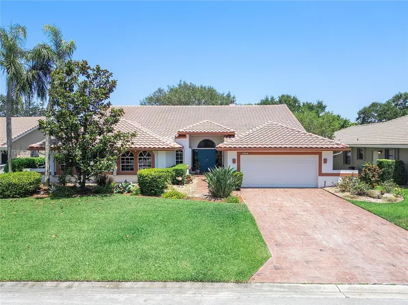 5425 NW 86th Ter, Coral Springs, FL 33067