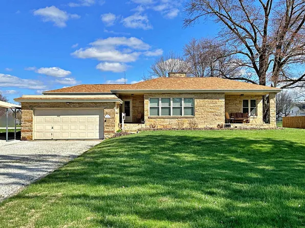 8 SE 15th St, Washington, IN 47501