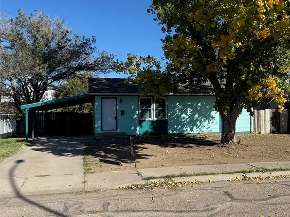1811 Kello St, Garden City, KS 67846