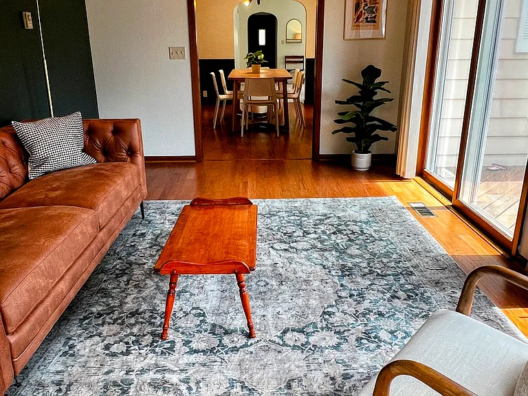 228 W Lexington Blvd — Photo 5