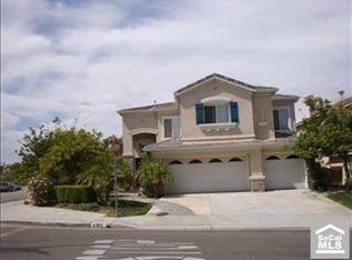 8705 E Banner Ridge Dr, Anaheim, CA 92808