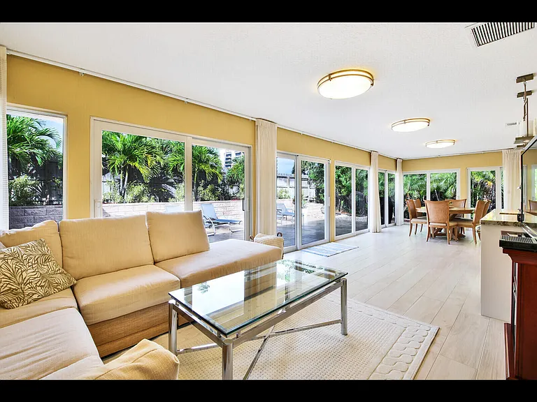 451 N Lyra Cir — Photo 17