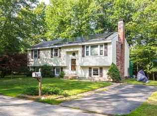 1 Foxglove Ter, Concord, NH 03303