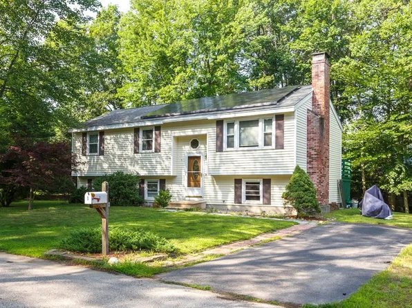 1 Foxglove Terrace, Concord, NH 03303