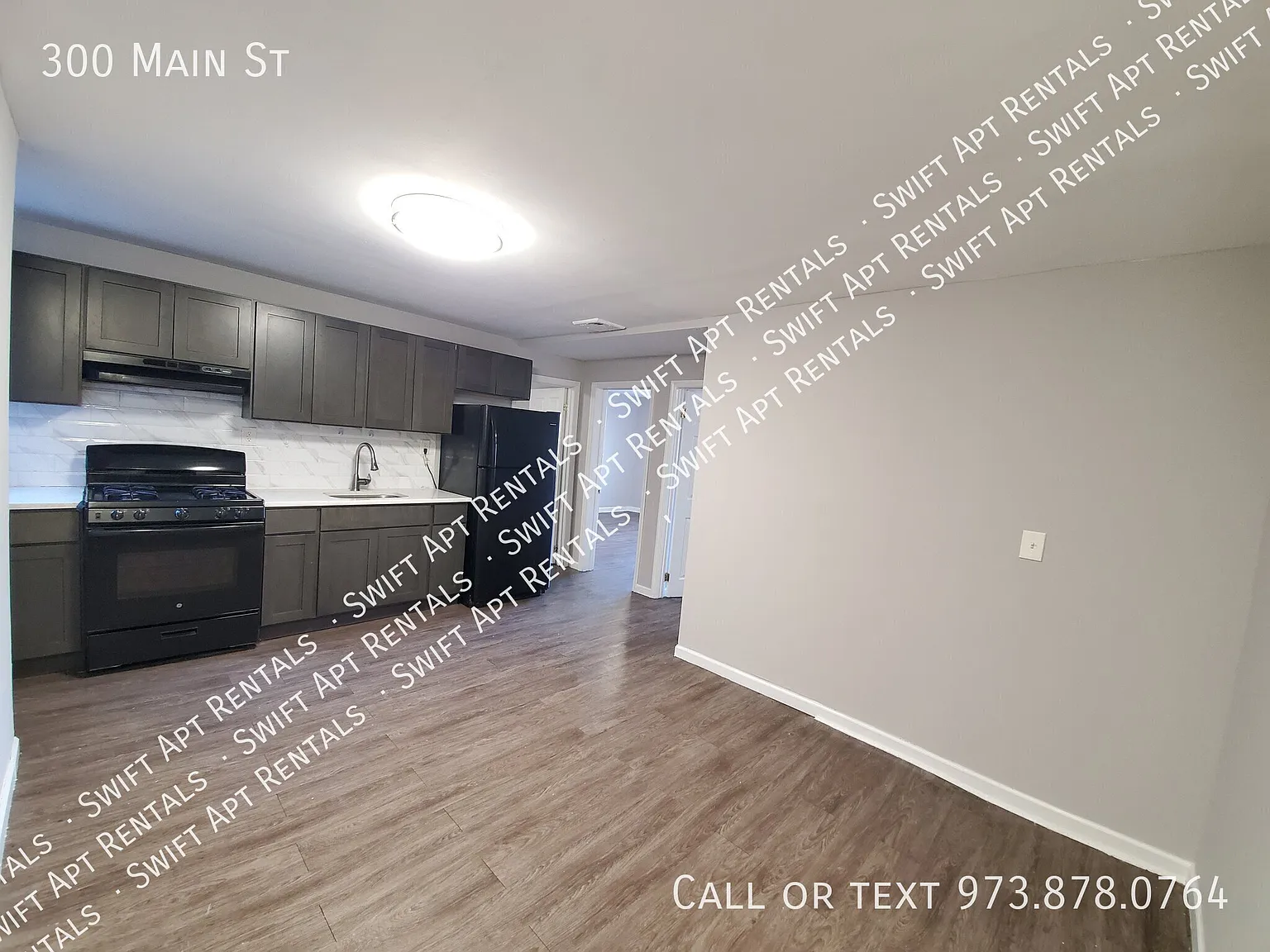 300 Main St — Photo 2