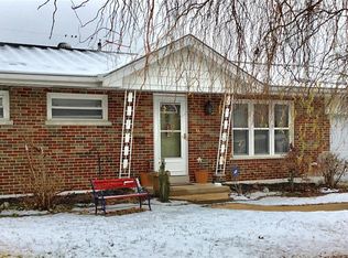 9900 Markhall Ln, Saint Louis, MO