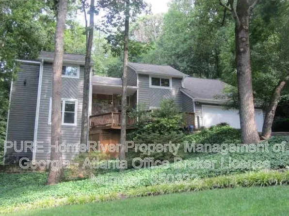 9160 Martin Rd, Roswell, GA 30076
